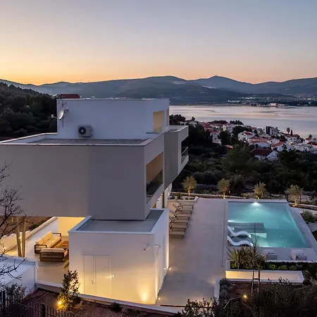 Navisus Villa
