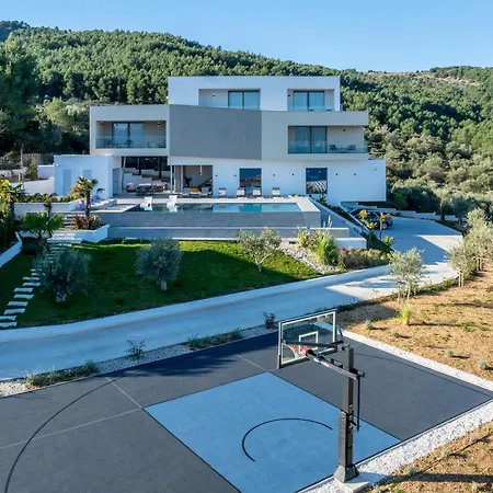Villa Navisus *